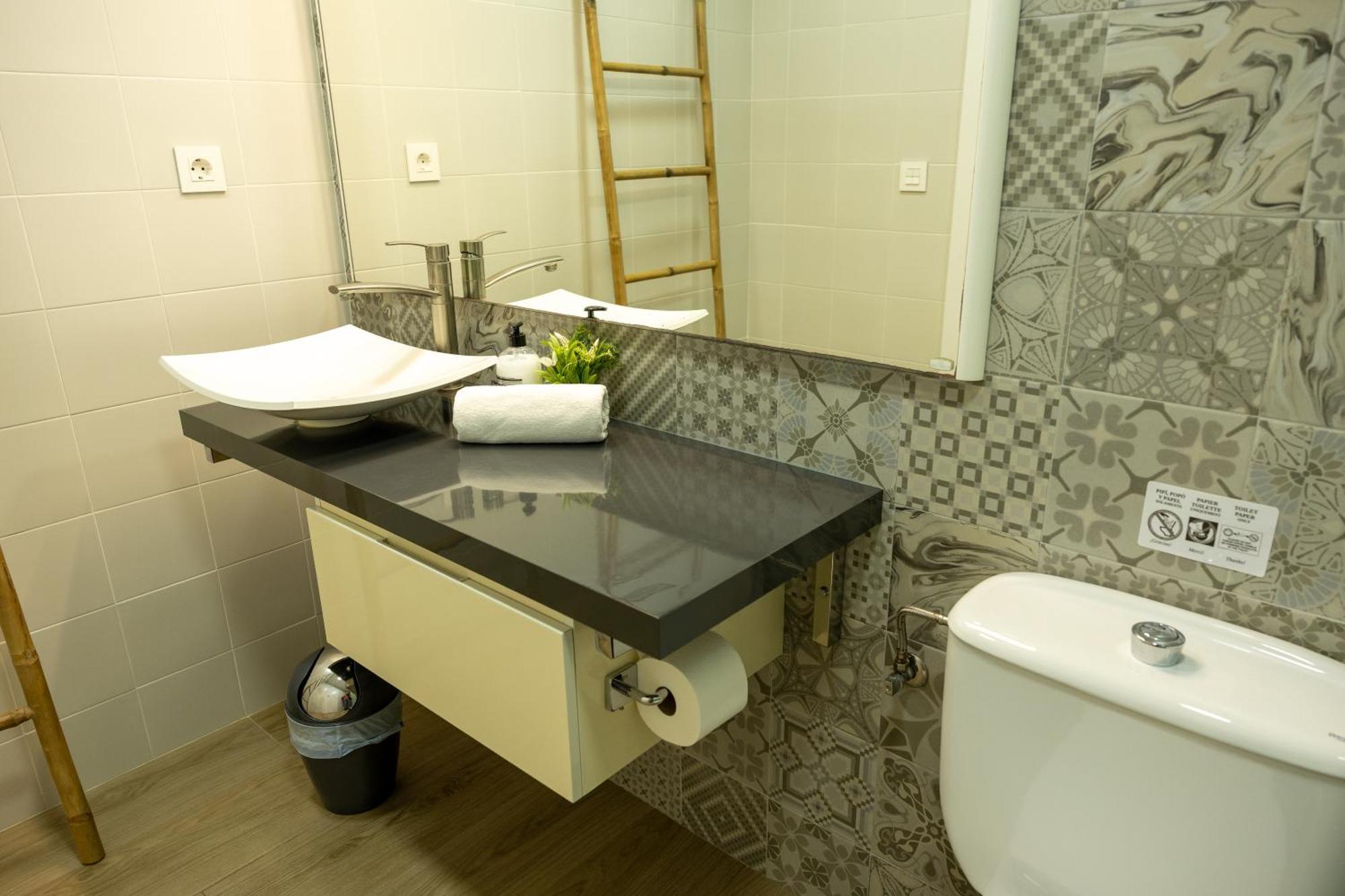 Dalt Vila Salou Deluxe 外观 照片